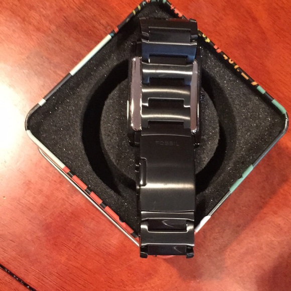 Brand new men's fossil watch in box ⌚️ - Picture 2 of 7